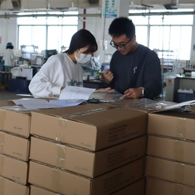 Ispezione di qualità del sacchetto per imballaggio di verdure